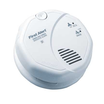 BRK Electronics SC7010B Hard Wired T3 Smoke / T4 Carbon Monoxide Photoelectric Alarm with Strobe