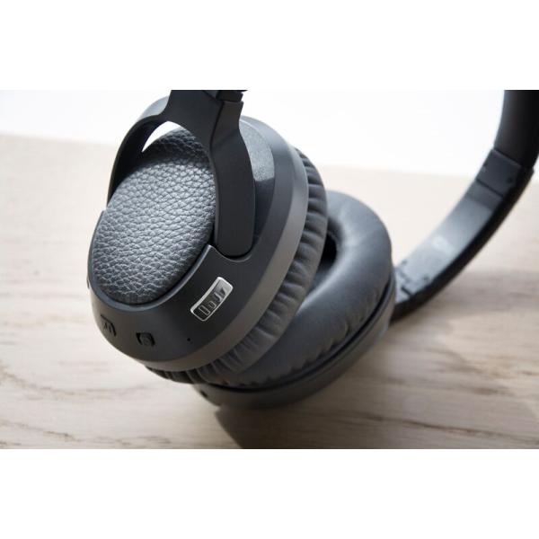 Matrix Cinema wireless Bluetooth headphone with audio enhancement